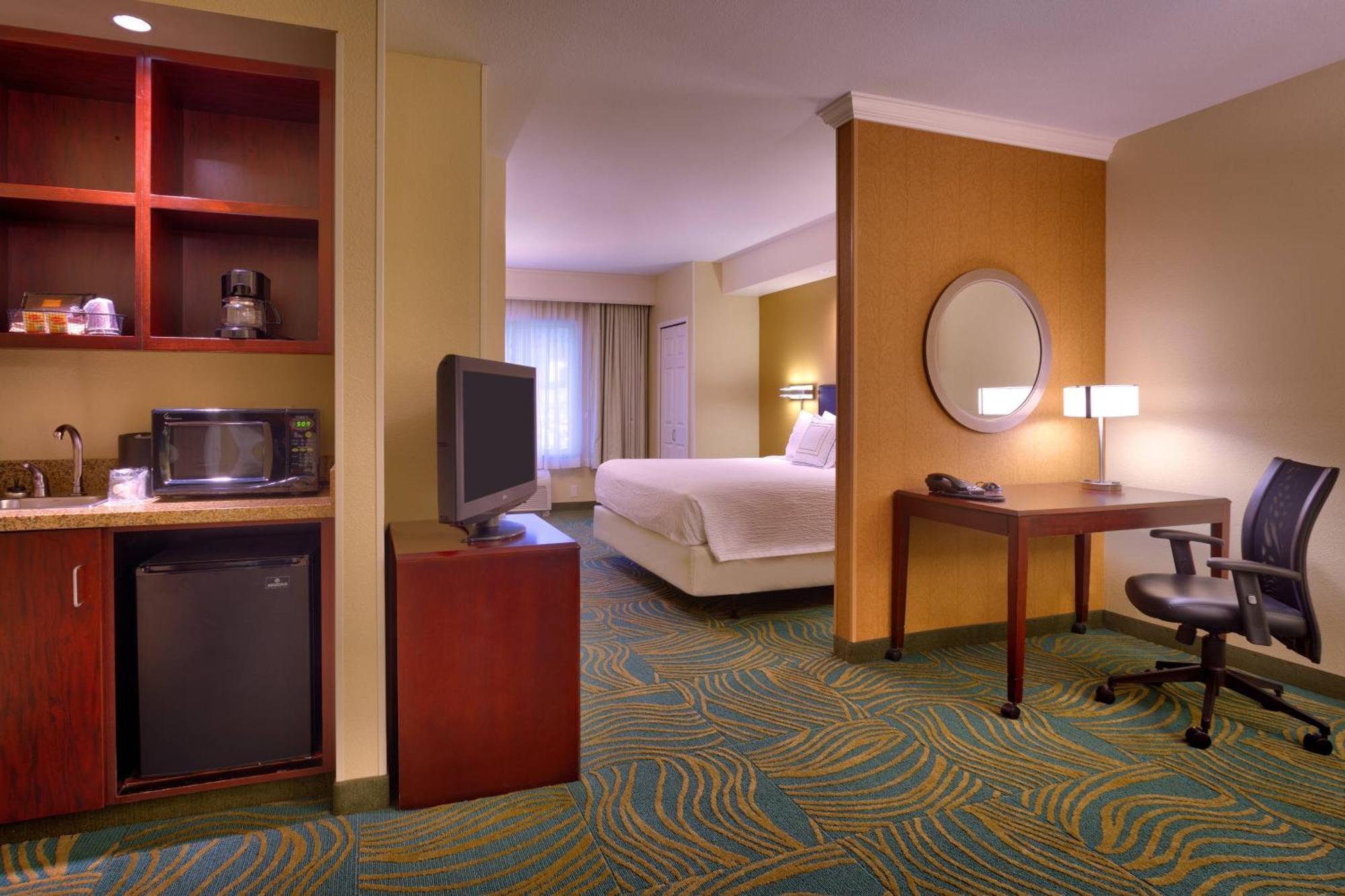 Springhill Suites By Marriott Cedar City Bagian luar foto