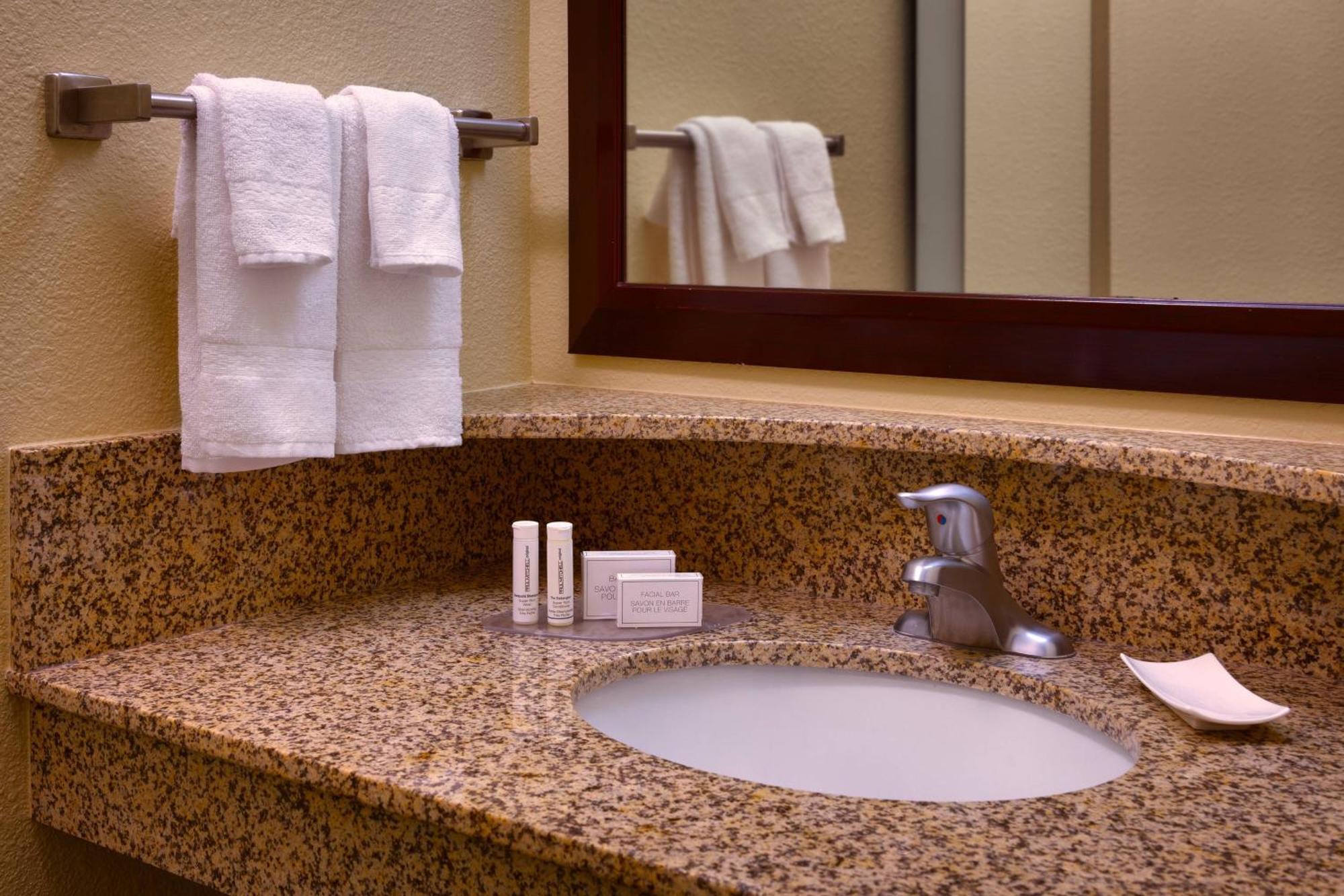 Springhill Suites By Marriott Cedar City Bagian luar foto