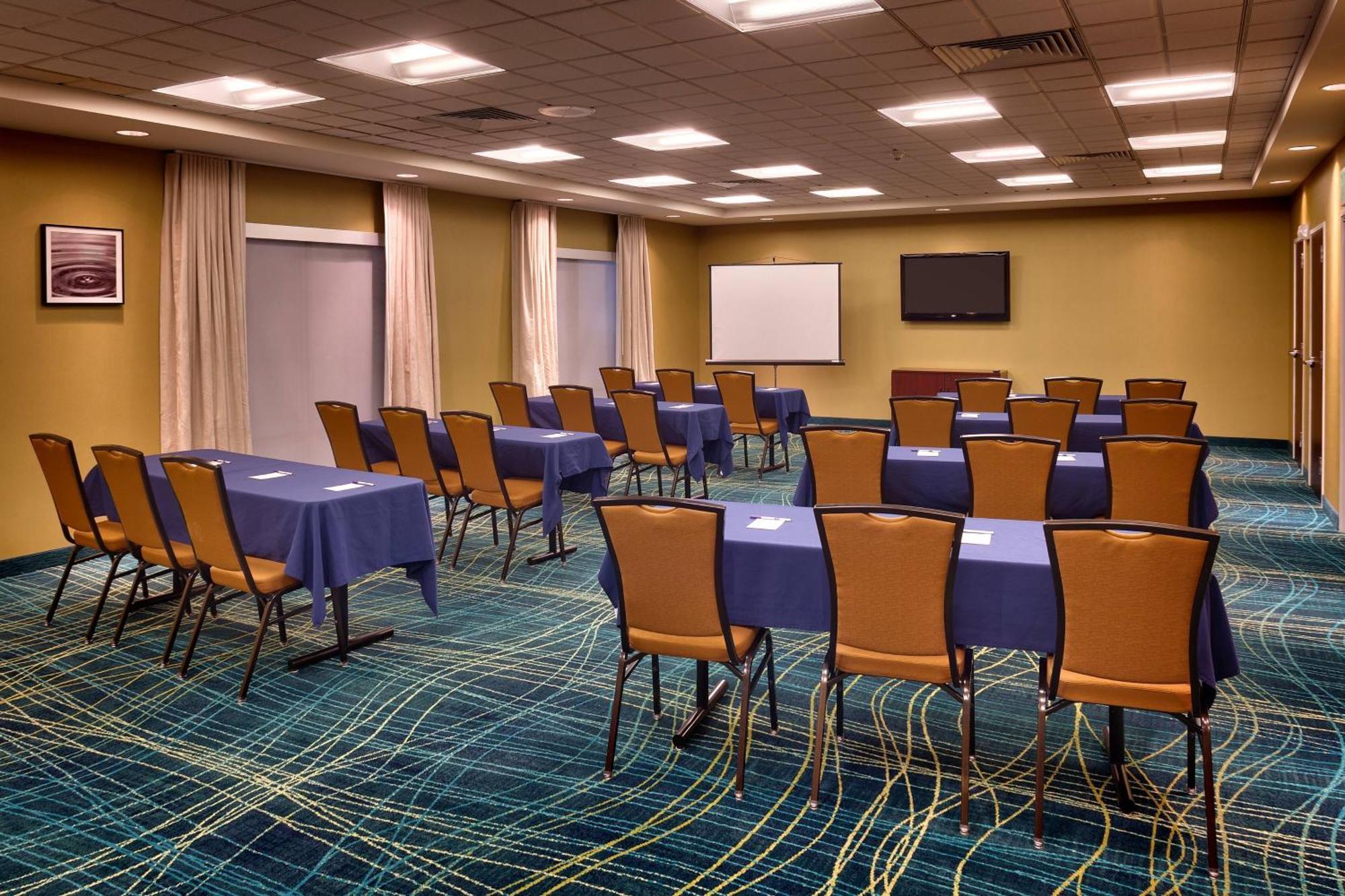 Springhill Suites By Marriott Cedar City Bagian luar foto